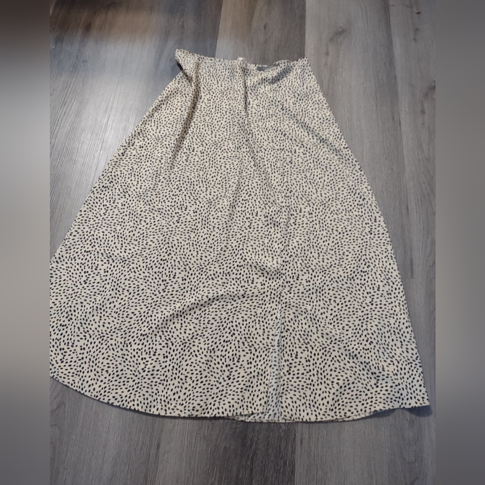 Primark Elegant Black and White Animal Print Skirt Sz 8